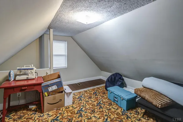 $129,900 | 313 South Street, Bedford, VA 24523