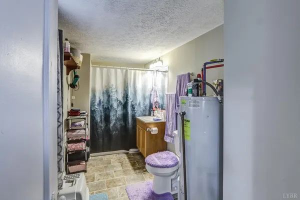 $129,900 | 313 South Street, Bedford, VA 24523