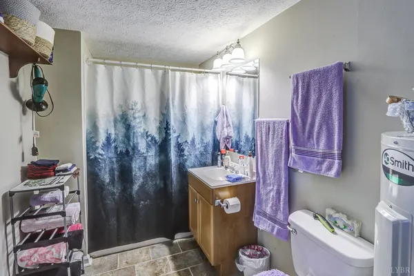 $129,900 | 313 South Street, Bedford, VA 24523