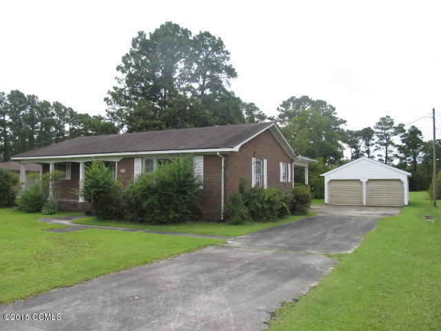 364 Gillikin Road Beaufort, NC 28516 - Photo 3 of 15 Right