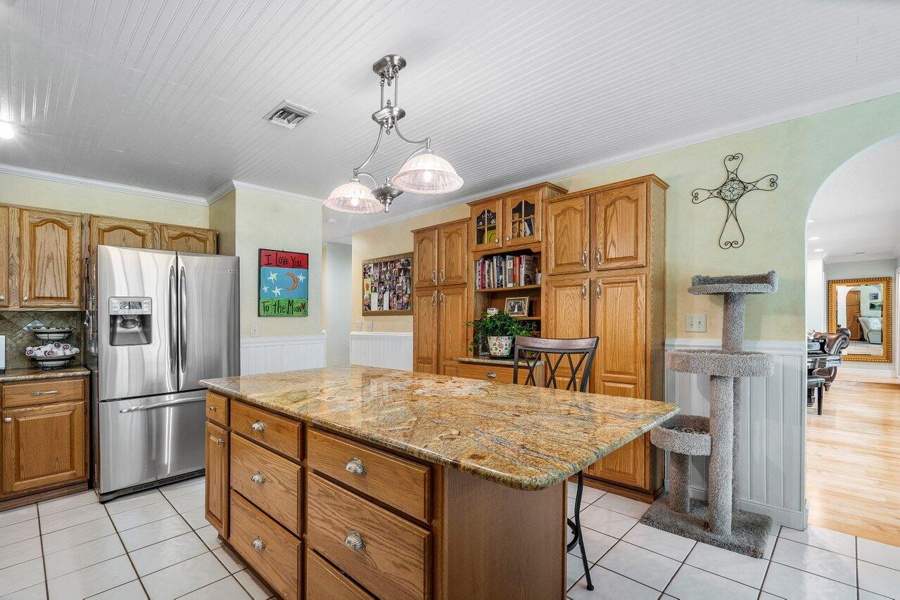 6564 Timber Lane Boca Raton, FL 33433 - Photo 12 of 25 Kitchen
