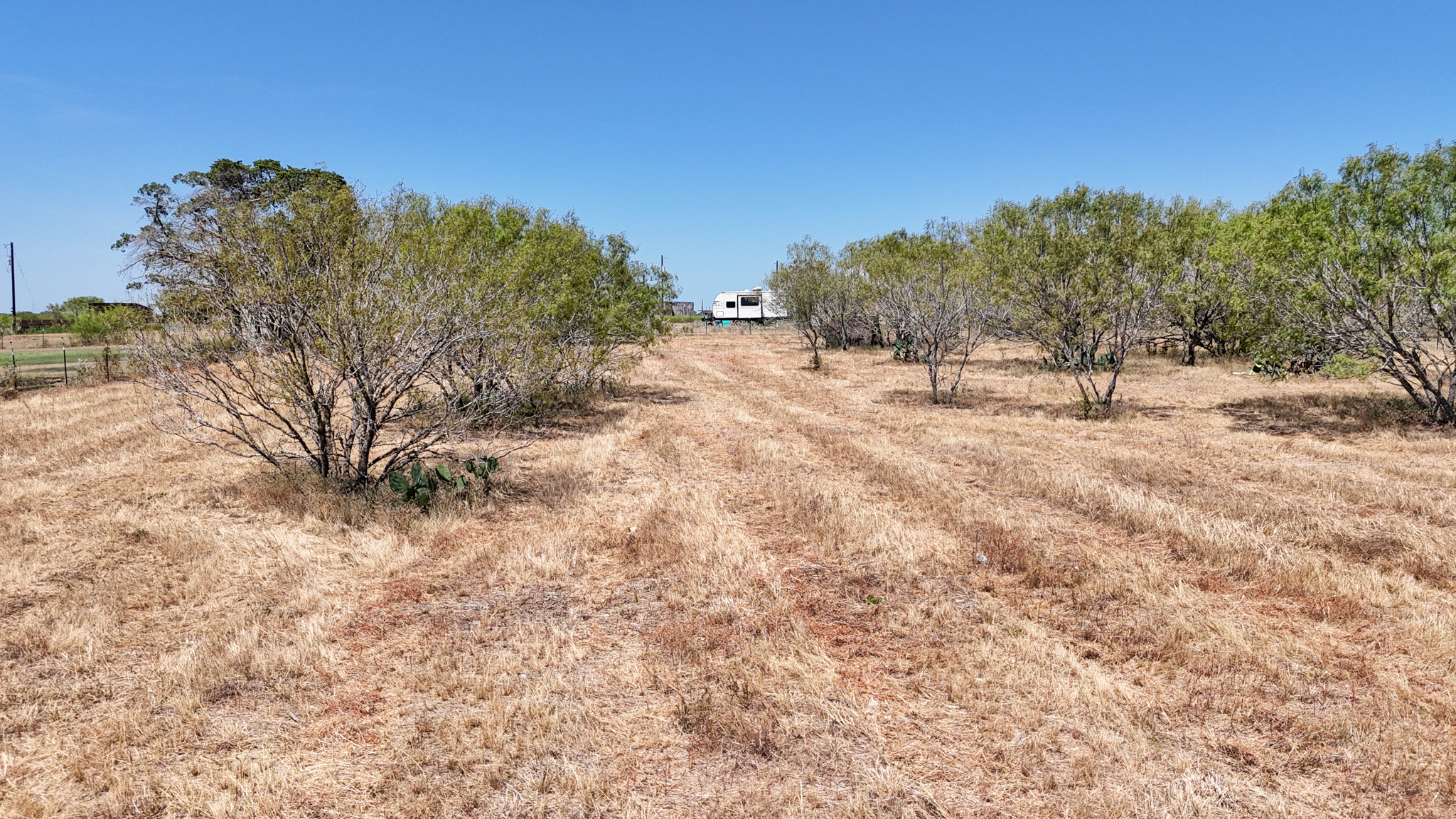 4049 Old Colony Line Road Dale, TX 78616 - Photo 9 of 16 Gallery Image 9