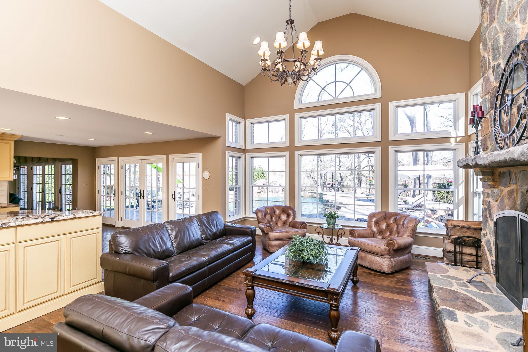 12896 Eagles View Road Phoenix, MD 21131 - Photo 6 of 36 Gallery Image 6