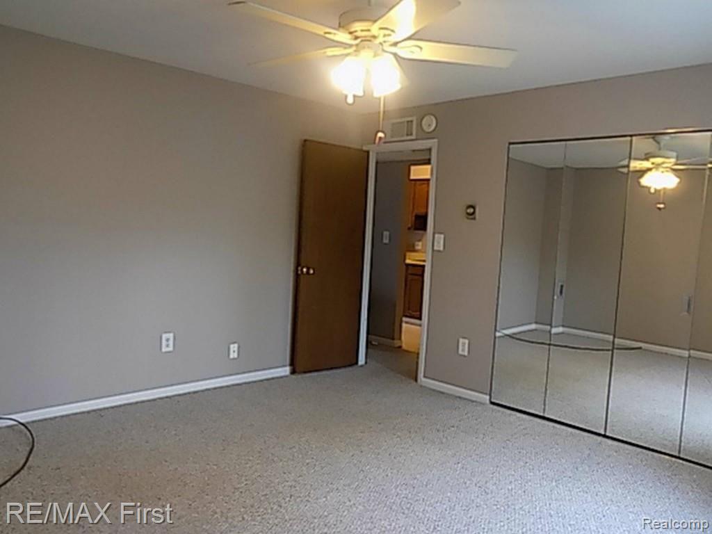5263 Highland Road Waterford, MI 48327 - Photo 7 of 10 1 (31).jpg