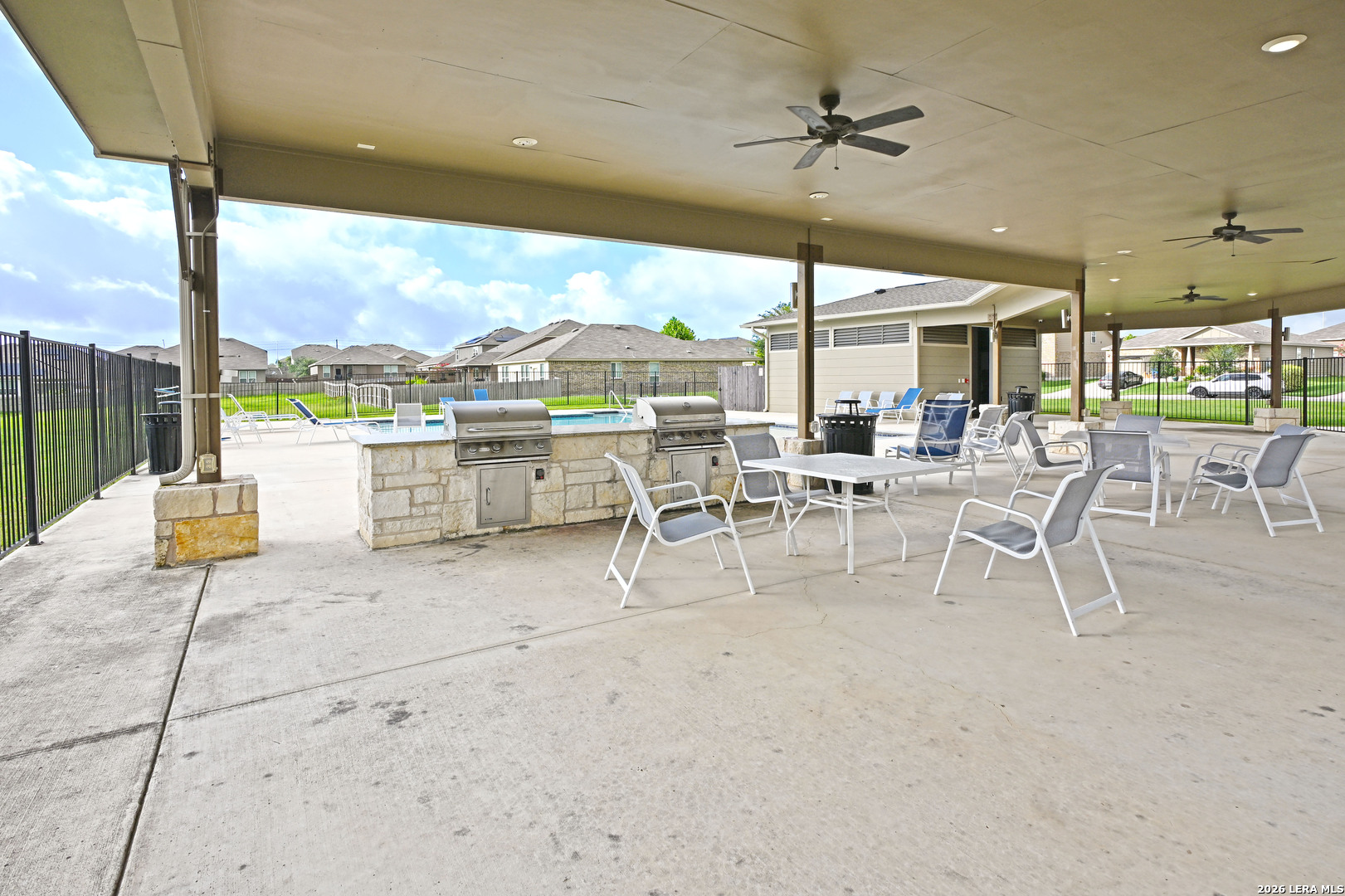 2842 Ridge Berry Road New Braunfels, TX 78130 - Photo 33 of 35