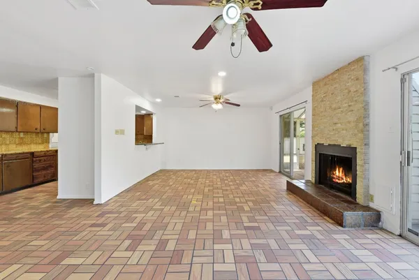 $1,900 | 7138 Mobud Drive, Houston, TX 77074