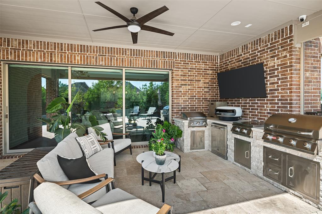 16504 Heartleaf Road Frisco, TX 75033 - Photo 2 of 40