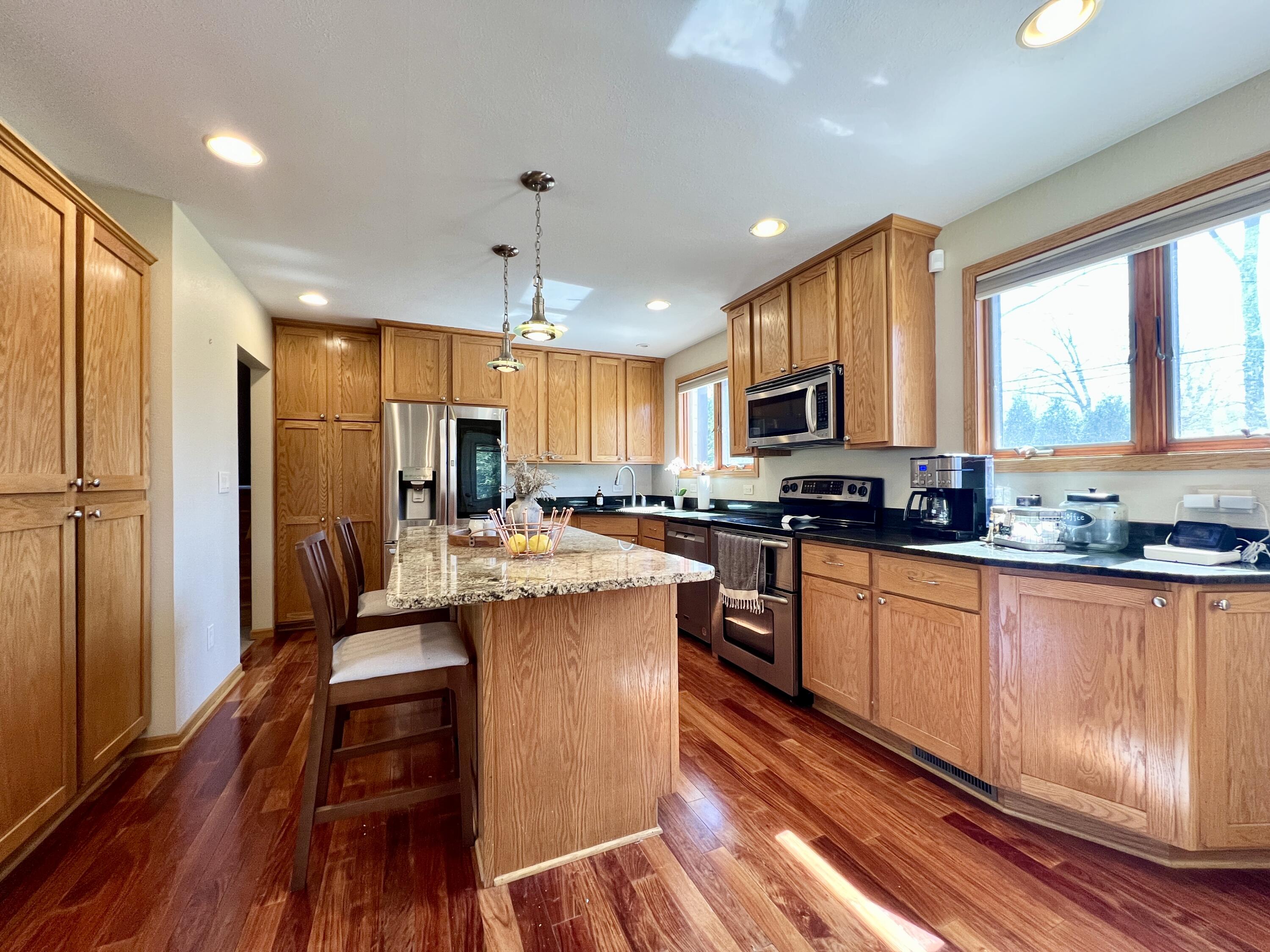 2115 West Greenwood Road Glendale, WI 53209 - Photo 12 of 43 928523F7-A687-4C0C-8158-C5FE7CC9FB8F_1_2