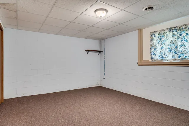 $670,000 | W5980 County Road V, Farmington, WI 54636