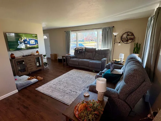 $325,000 | 302 North Washington Street, Bonduel, WI 54107