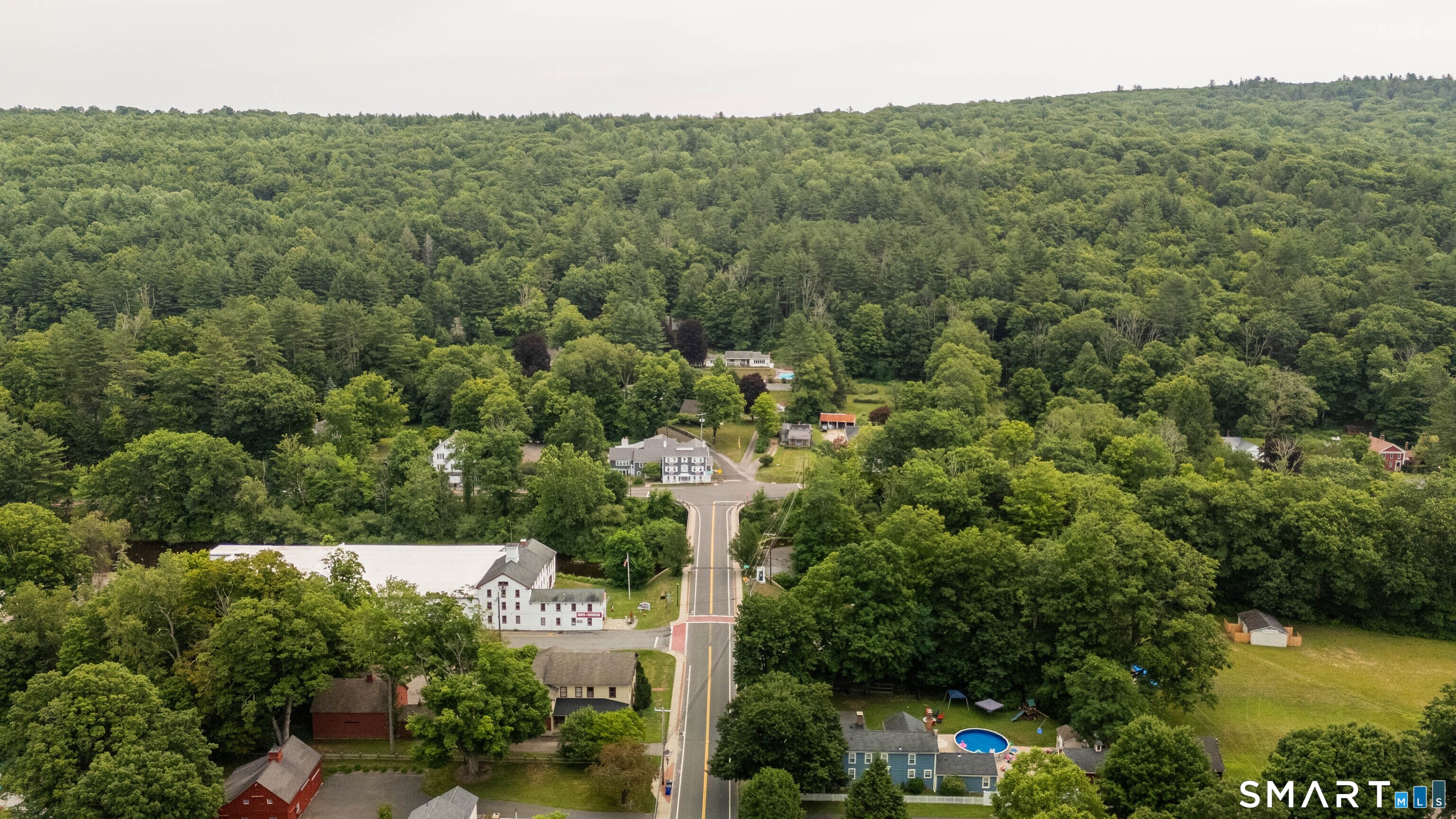 9 Mountain Road Barkhamsted, CT 06065 - Photo 31 of 32