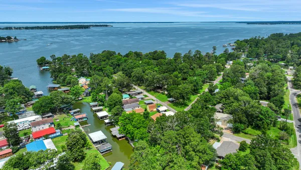 $82,000 | 139 South Cir Drive, Livingston, TX 77351