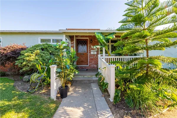 $699,900 | 14300 Grammar Place, Panorama City, CA 91402
