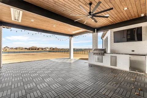 $869,000 | 4090 Wincrest Drive, Rockwall, TX 75032