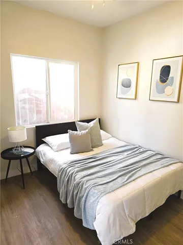 $959,900 | 7040 3rd, Los Angeles, CA 90043