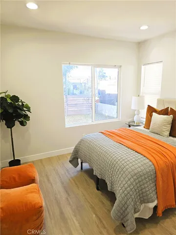 $959,900 | 7040 3rd, Los Angeles, CA 90043