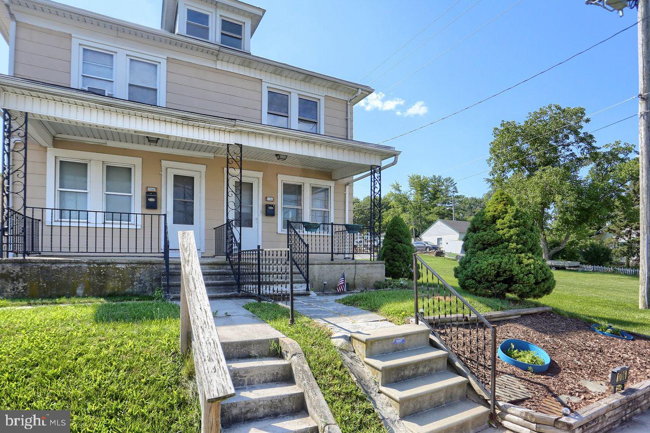1706 West King Street York, PA 17404 - Photo 2 of 24