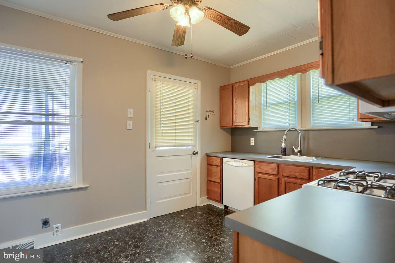 1706 West King Street York, PA 17404 - Photo 8 of 24 Door to the enclosed rear porch.