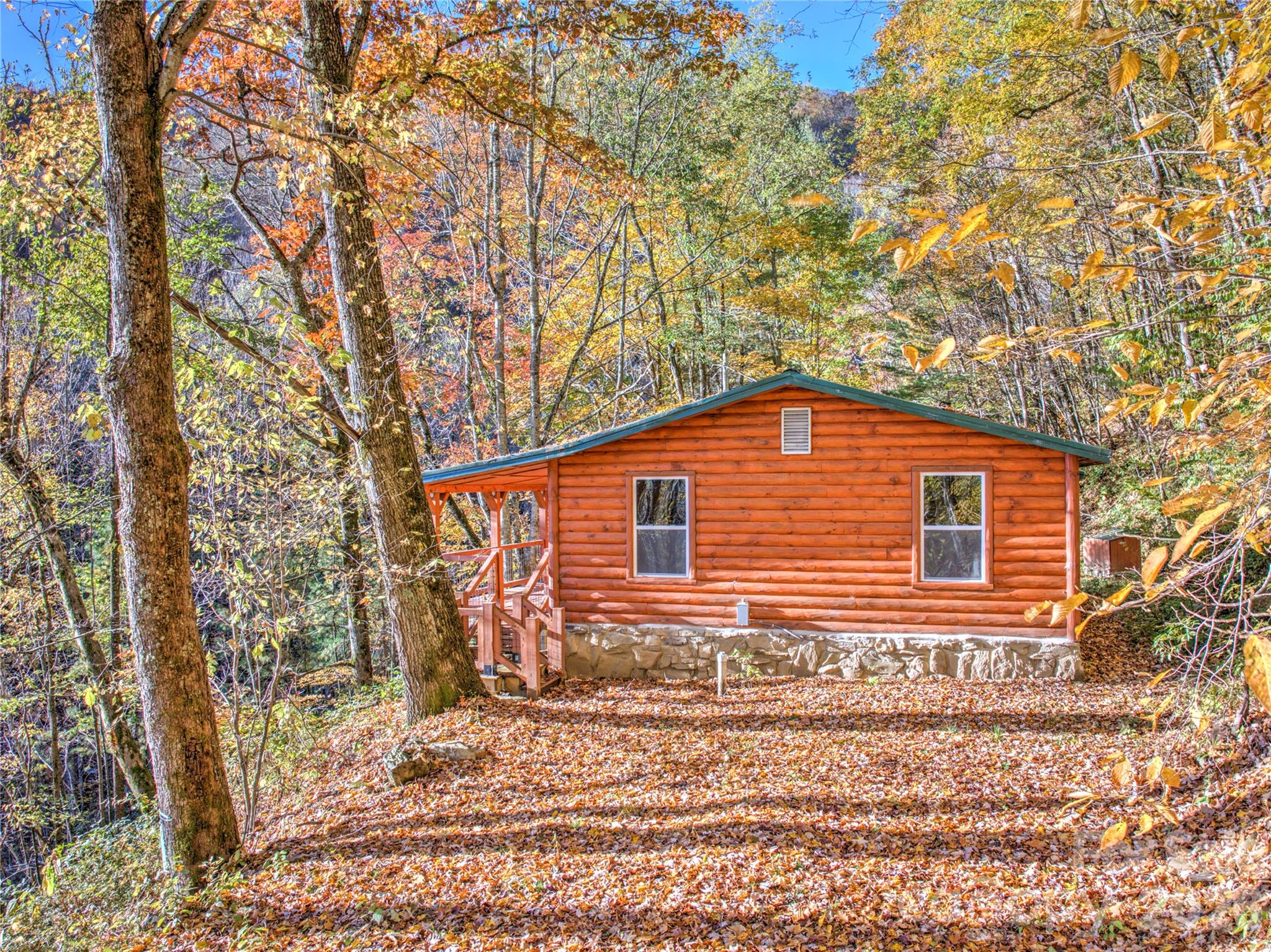 430 Long Branch Road Clyde, NC 28721 - Photo 33 of 33 Gallery Image 33