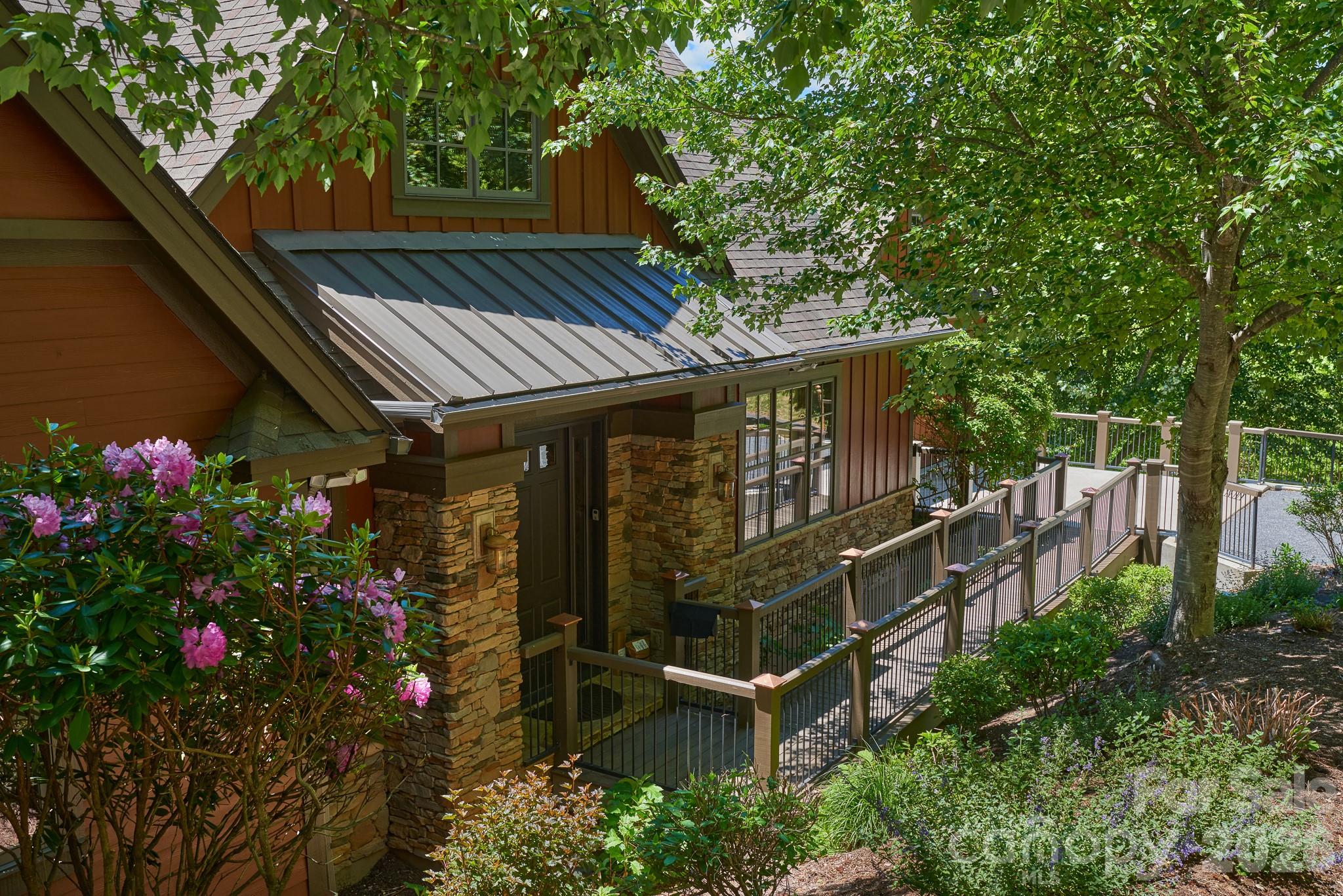 427 Spring Rock Road Burnsville, NC 28714 - Photo 2 of 43