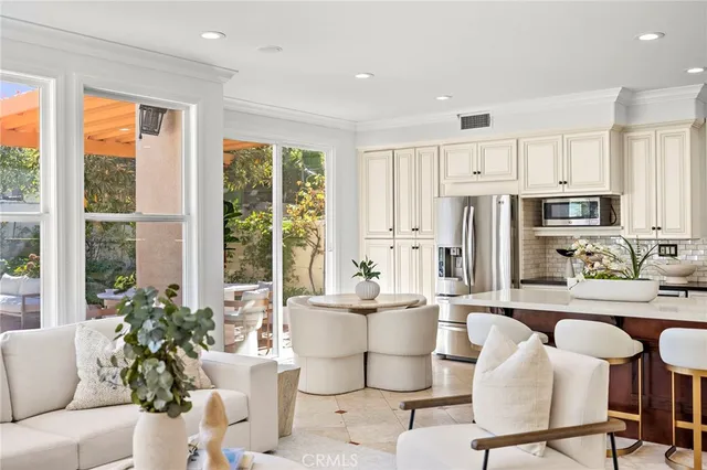 $2,290,000 | 18 Bel Spring, Irvine, CA 92602