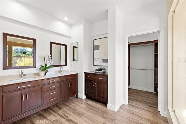 $2,290,000 | 18 Bel Spring, Irvine, CA 92602