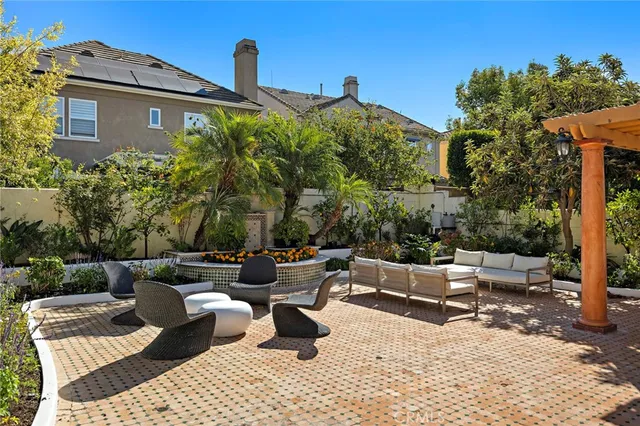 $2,290,000 | 18 Bel Spring, Irvine, CA 92602