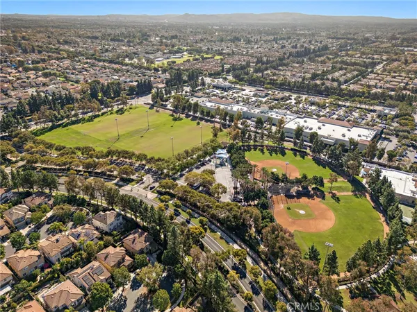 $2,290,000 | 18 Bel Spring, Irvine, CA 92602