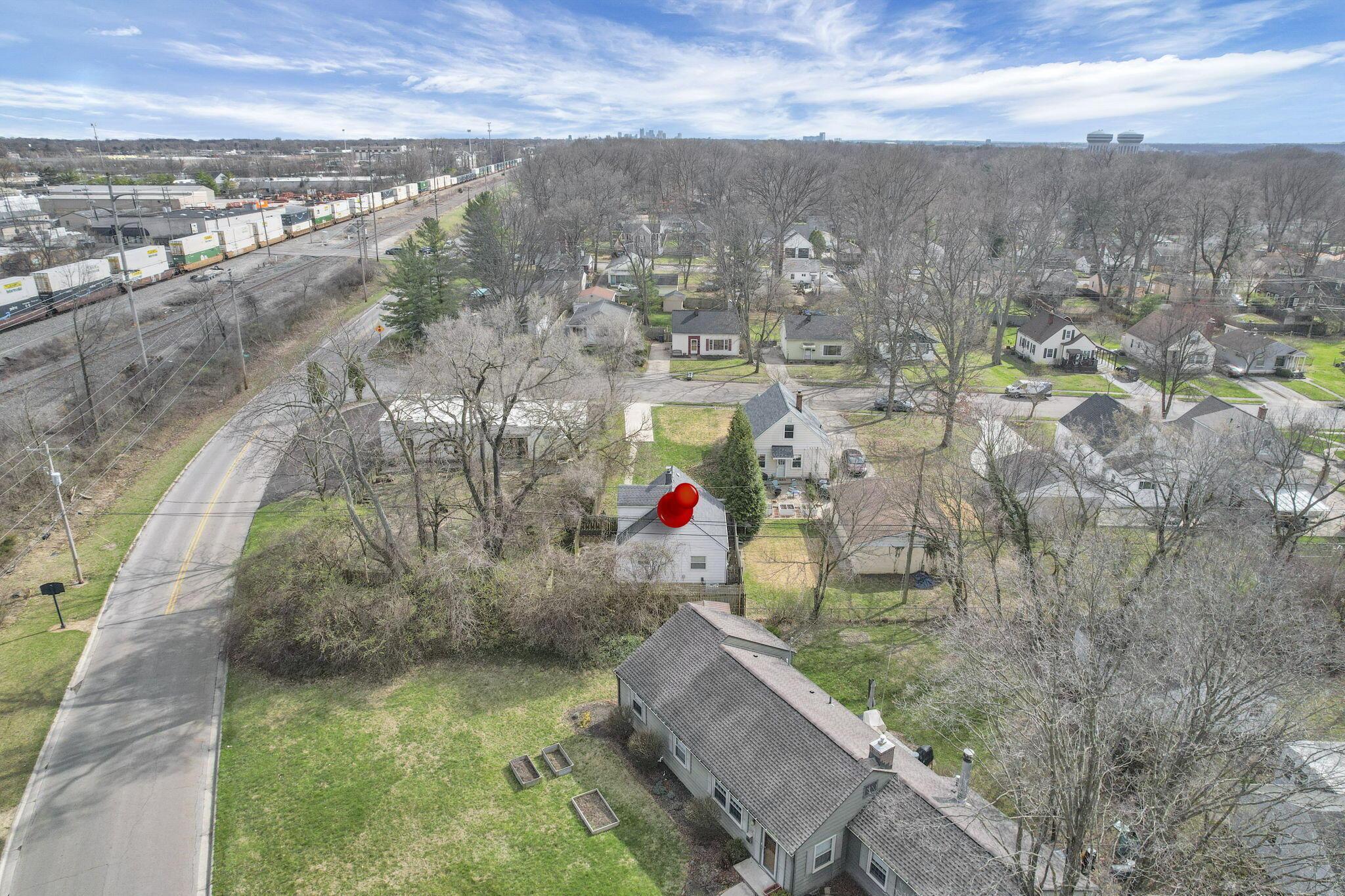 626 Chase Road Columbus, OH 43214 - Photo 48 of 48 64-web-or-mls-DJI_0714 - Copy