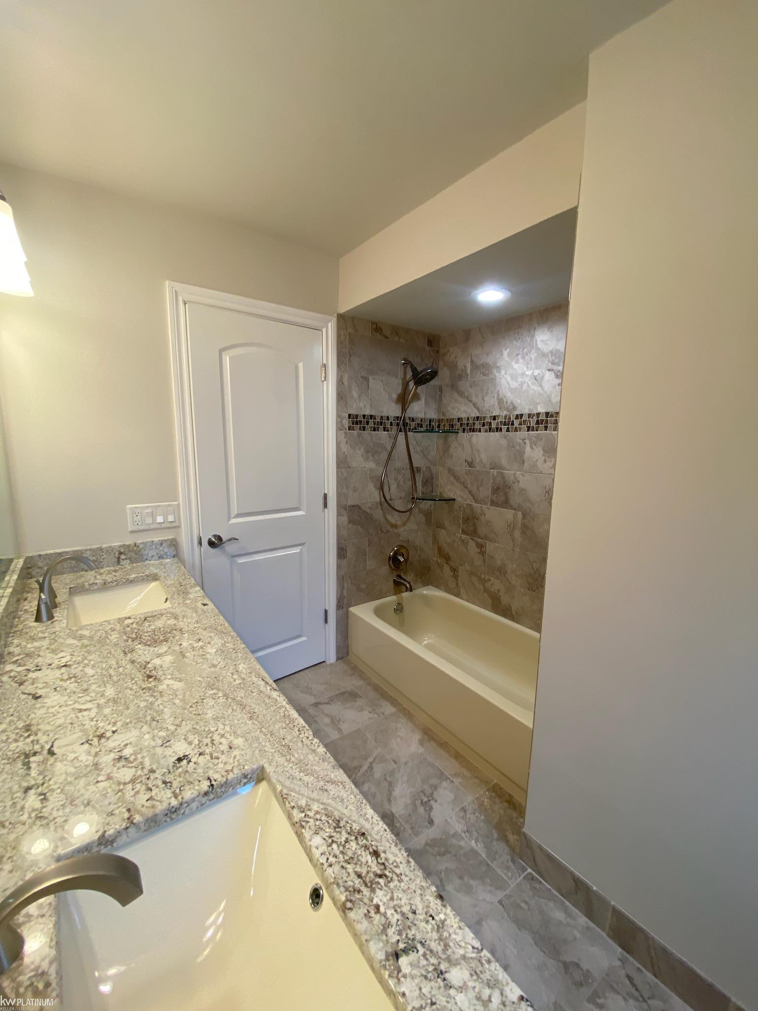 2742 Powderhorn Ridge Road Rochester Hills, MI 48309 - Photo 20 of 34