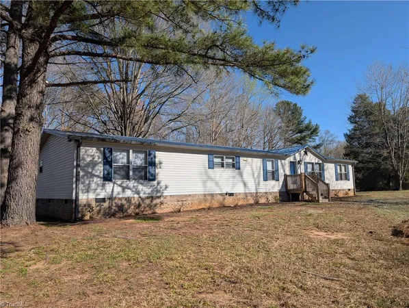 $320,900 | 1041 Whitts Road, Madison, NC 27025