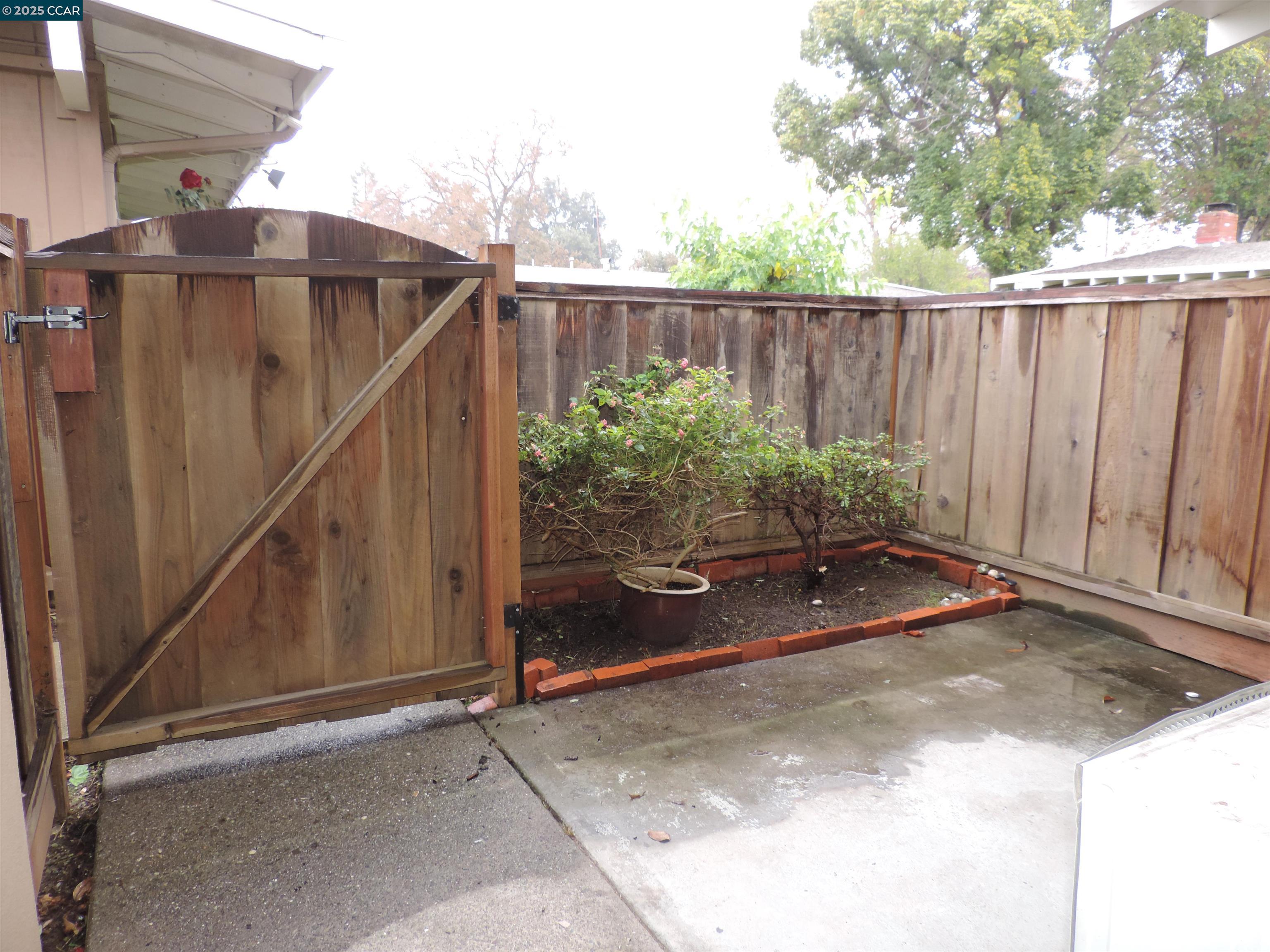 1919 Ygnacio Valley Road, Unit 79 Walnut Creek, CA 94598 - Photo 28 of 35