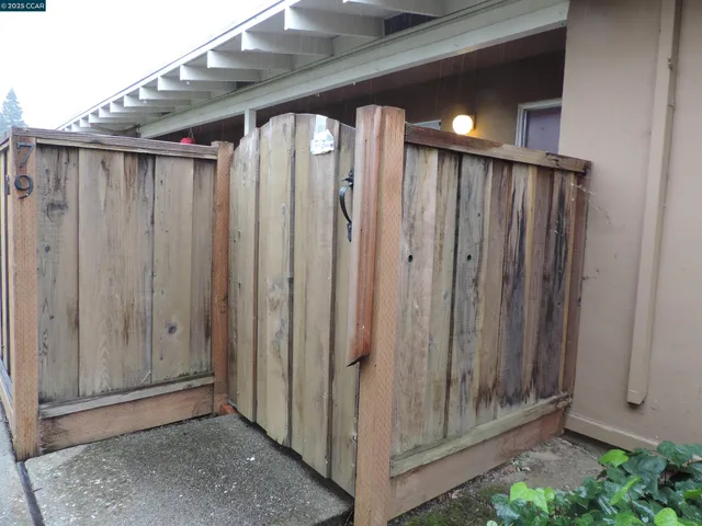 $2,500 | 1919 Ygnacio Valley Road, Unit 79, Walnut Creek, CA 94598