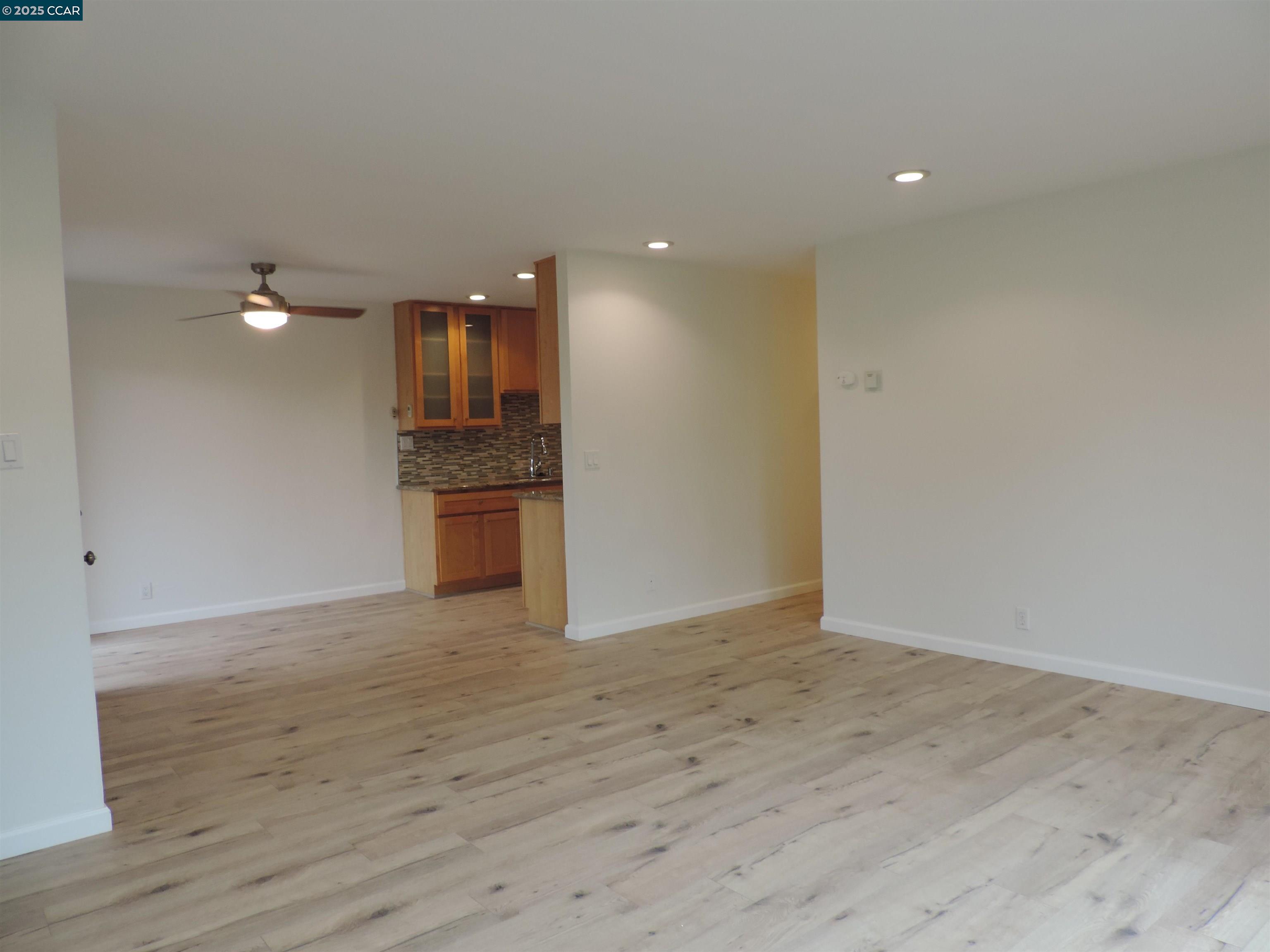 1919 Ygnacio Valley Road, Unit 79 Walnut Creek, CA 94598 - Photo 3 of 35