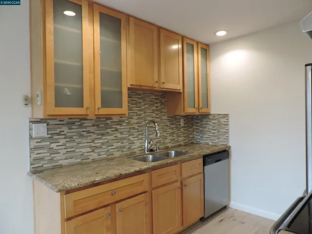 $2,500 | 1919 Ygnacio Valley Road, Unit 79, Walnut Creek, CA 94598