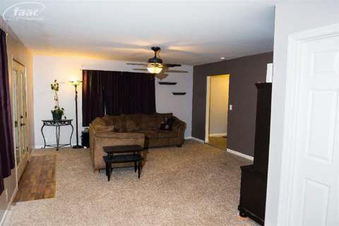 9075 North Center Road Clio, MI 48420 - Photo 9 of 13 20415503-8.JPG