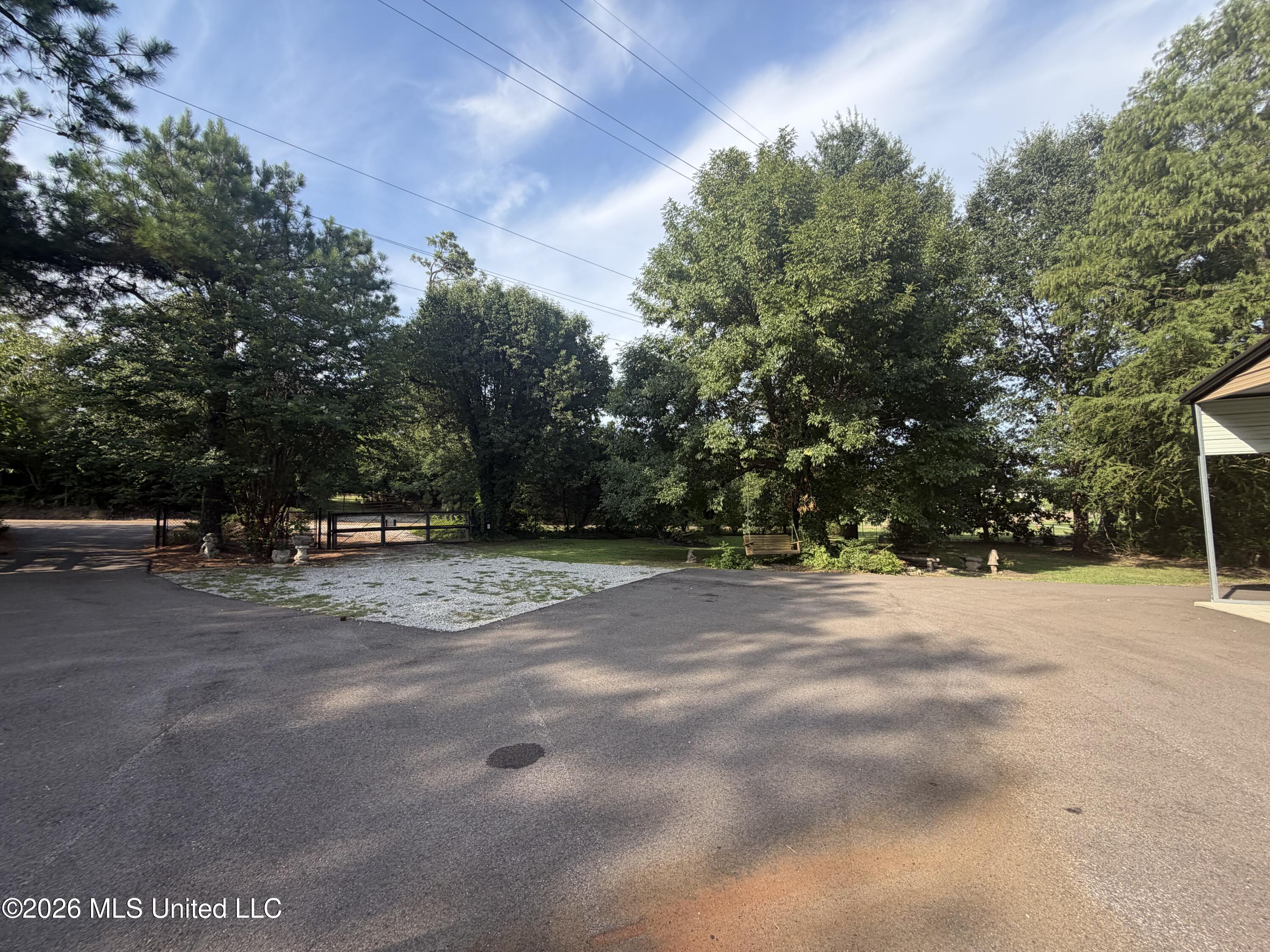 8861 Jones Road Olive Branch, MS 38654 - Photo 4 of 13 IMG_9258