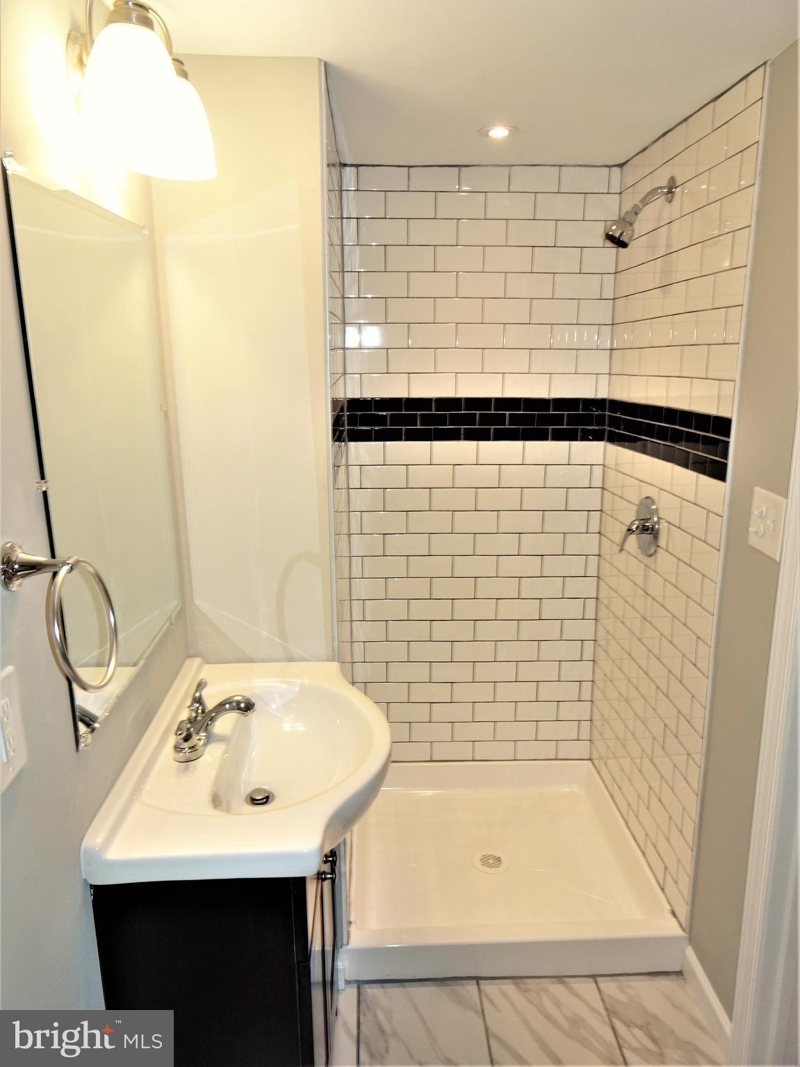 1216 Glenhaven Road Baltimore, MD 21239 - Photo 30 of 45 LL full bath perfect for guest or roommates