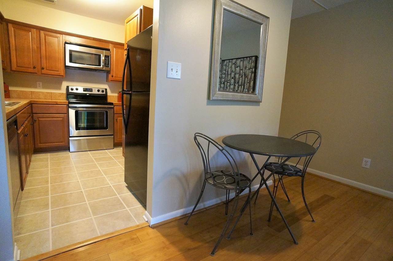 618 Pine Ridge Place, Unit 618 Raleigh, NC 27609 - Photo 5 of 20 Photo 5