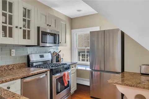$439,000 | 156 Prospect Street, Unit 3, Providence, RI 02906