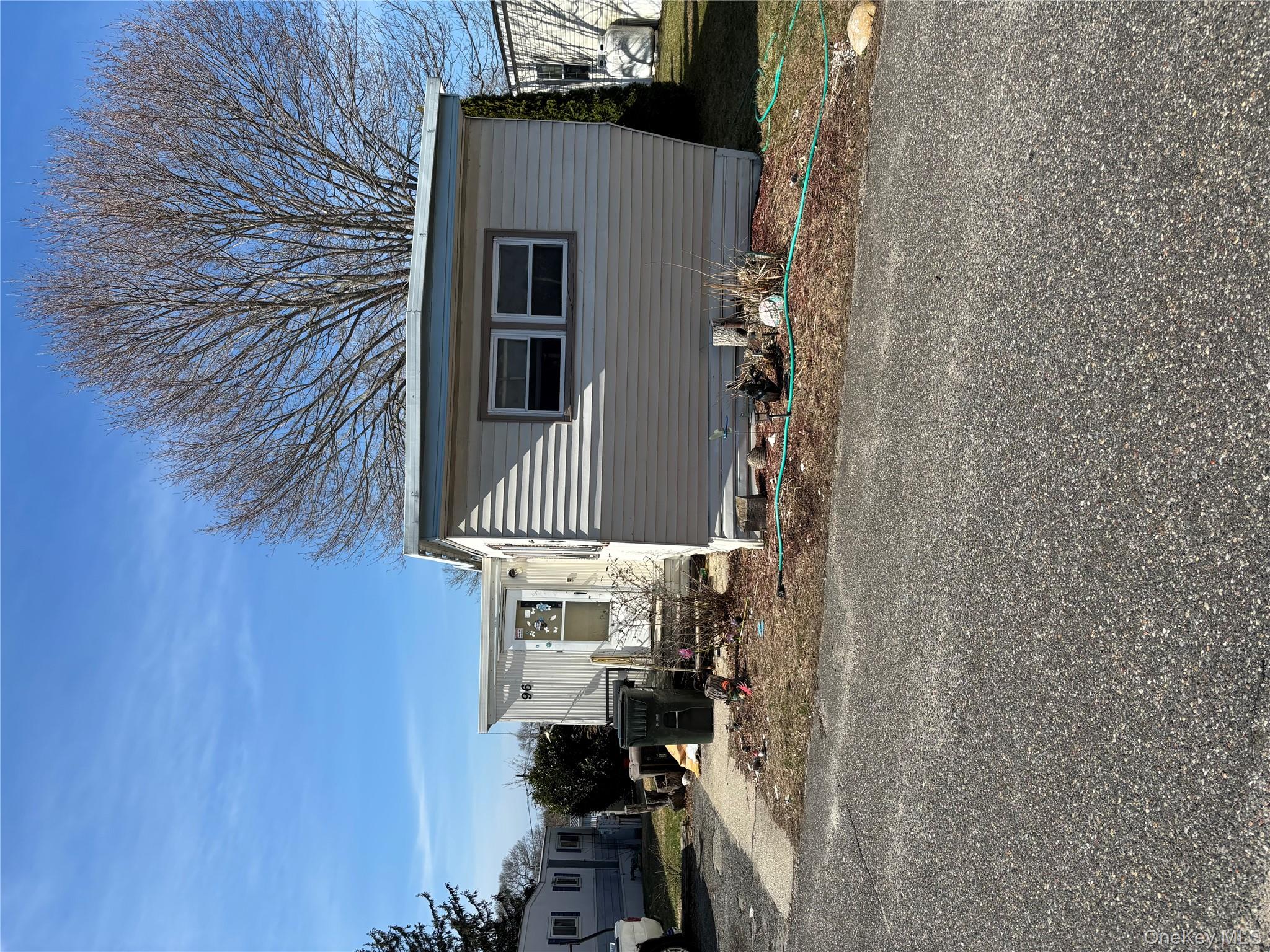 1964 River Road, Unit 96 Calverton, NY 11933 - Photo 2 of 10