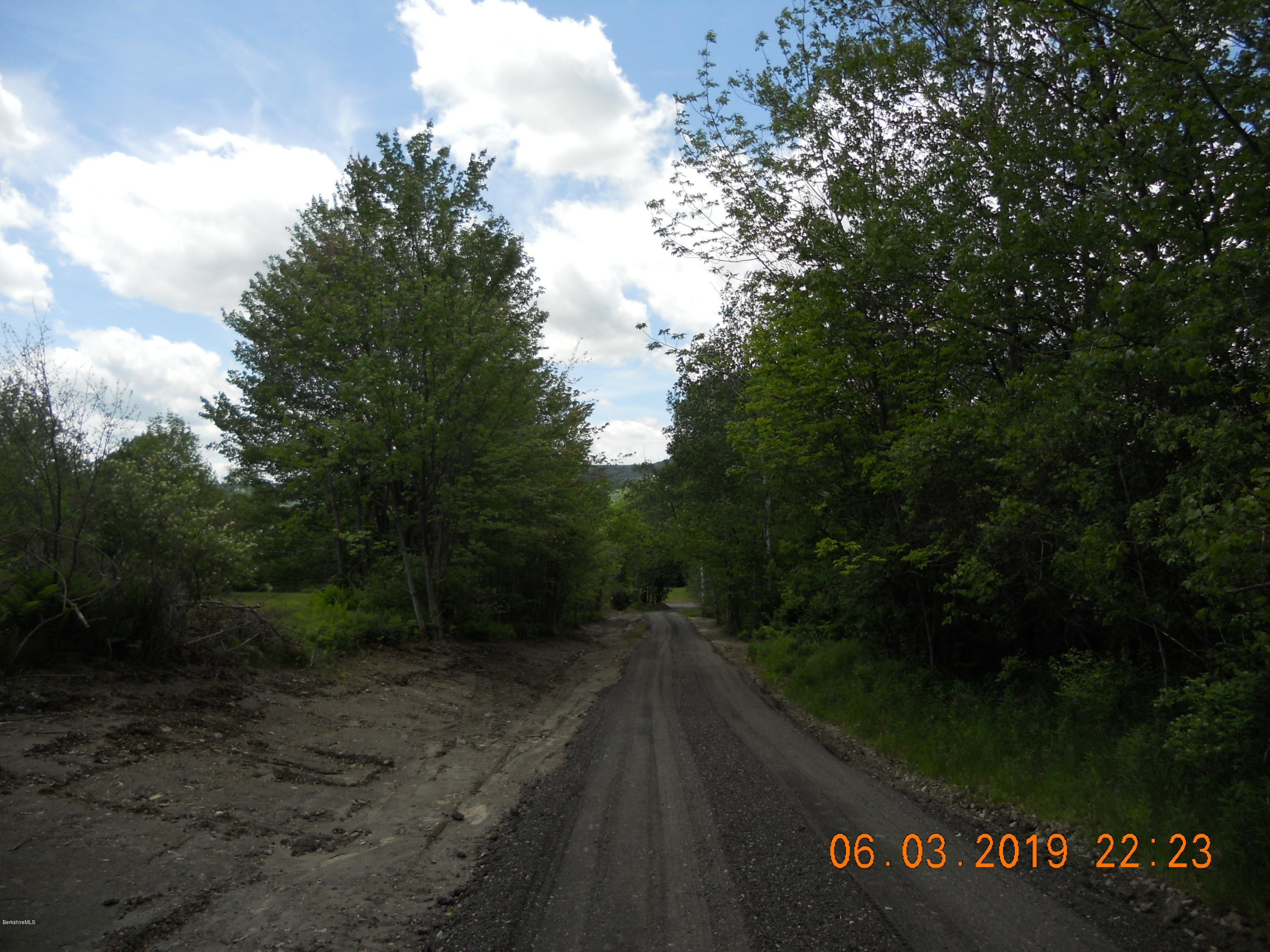 828 Wells Road Cheshire, MA 01225 - Photo 4 of 11 Driveway