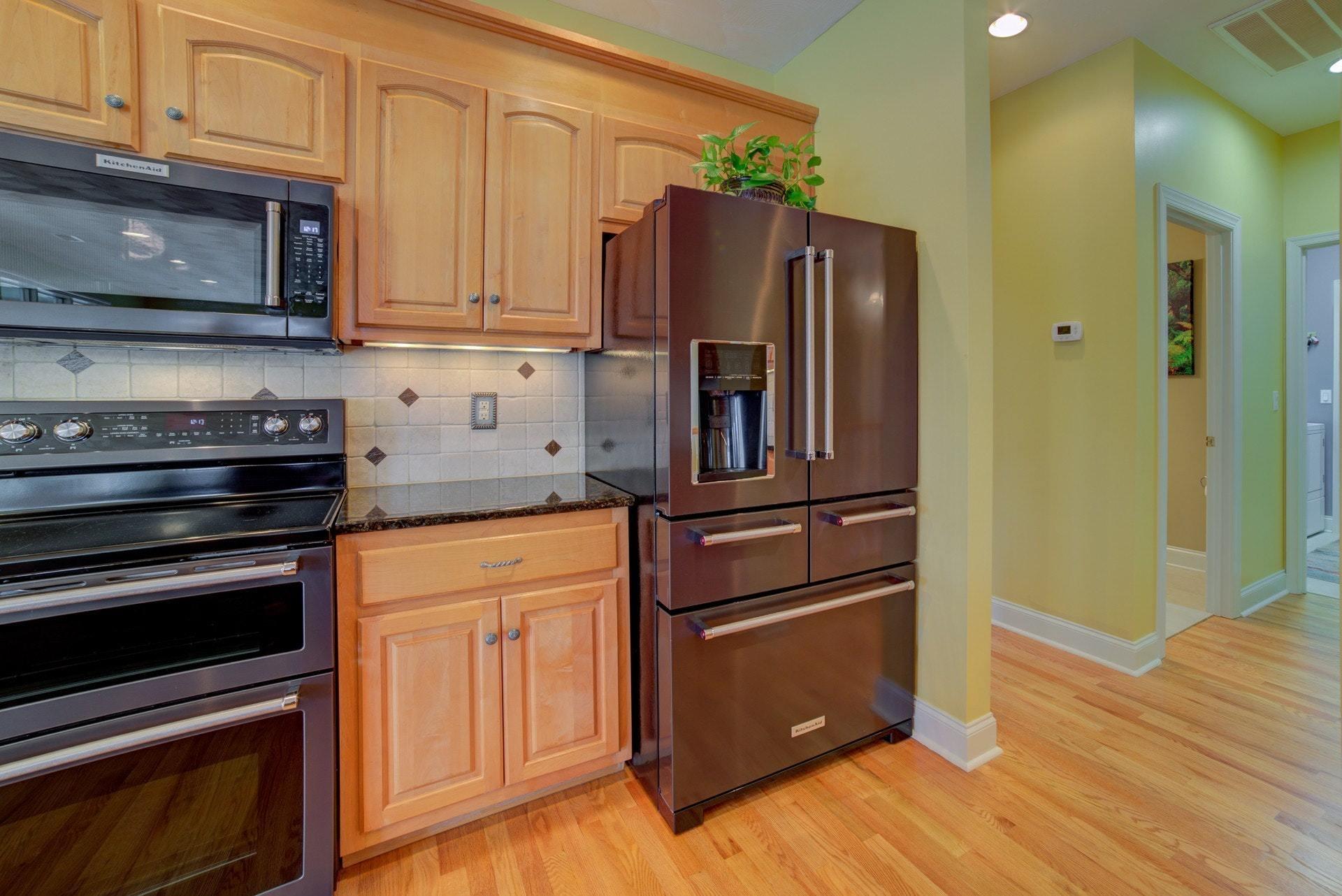 270 Cedar Bay Road Union Hall, VA 24176 - Photo 15 of 77 Beautiful kitchen