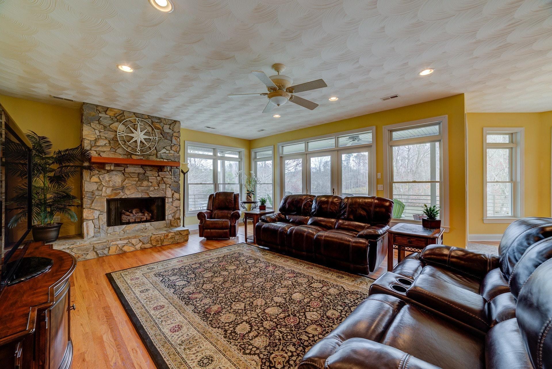 270 Cedar Bay Road Union Hall, VA 24176 - Photo 8 of 77 Great room
