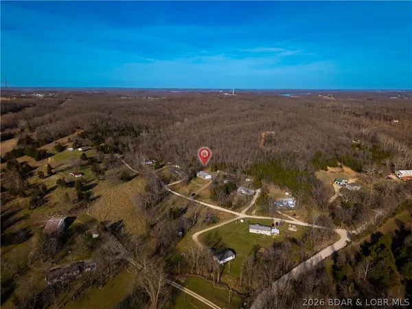 $225,000 | 98 Walnut Dale Lane, Sunrise Beach, MO 65079