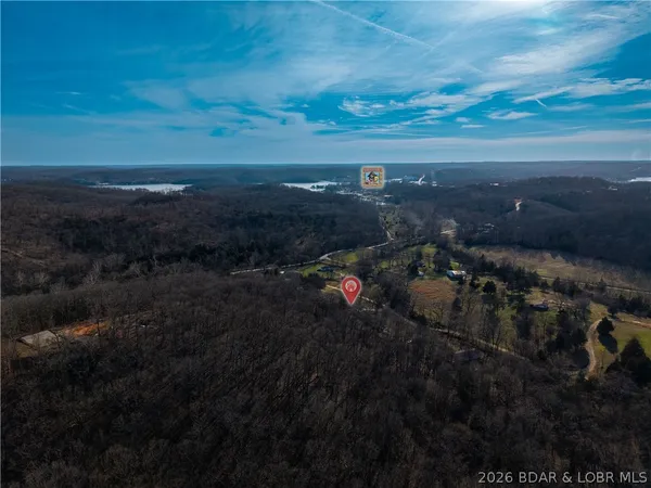 $225,000 | 98 Walnut Dale Lane, Sunrise Beach, MO 65079