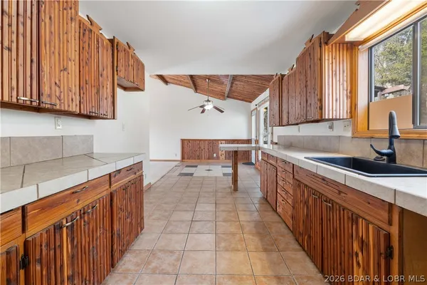 $225,000 | 98 Walnut Dale Lane, Sunrise Beach, MO 65079