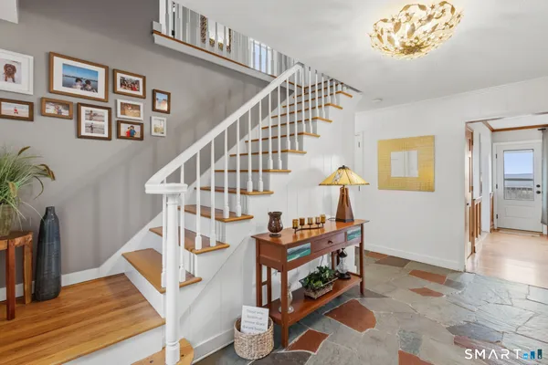 $875,000 | 158 Westledge Road, Simsbury, CT 06092