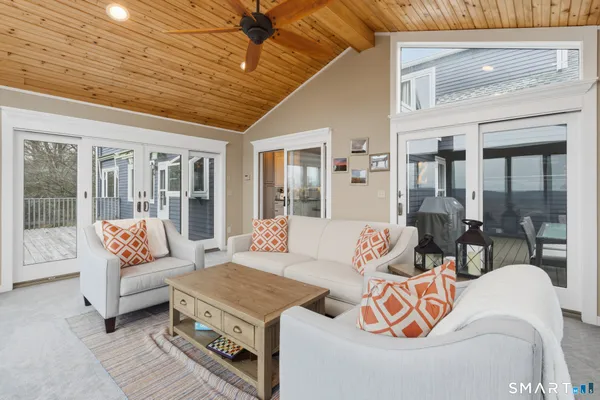 $875,000 | 158 Westledge Road, Simsbury, CT 06092