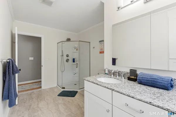 $875,000 | 158 Westledge Road, Simsbury, CT 06092